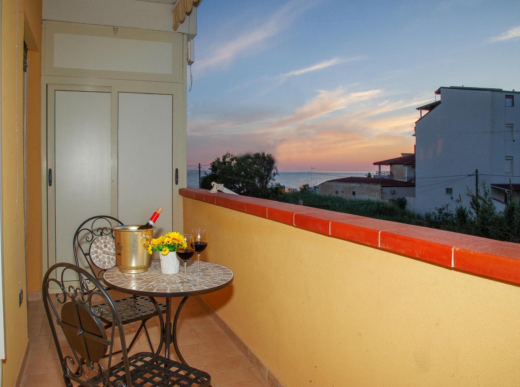 Sea Sunset Apartment San Leone Exterior foto